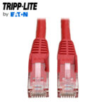 Cable Ethernet Tripp Lite UTP Cat6 Gigabit RJ45 macho a macho rojo de 30.48 cm, ideal para conexiones de red de alta velocidad y alimentación PoE.